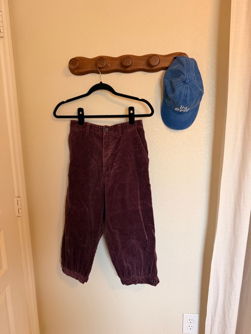 vintage plum corduroy capri pants